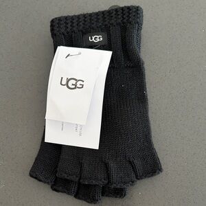 UGG Charcoal Fingerless Knit Gloves